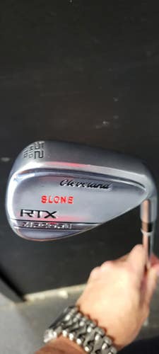 Used Cleveland RTX ZIP CORE 52 MID 10 Golf Wedge Mens RH 52 Degree 11497-S000154980