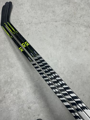 3 PACK 95 Flex Custom P28 Senior Warrior Alpha LX Pro Right Hand Hockey Stick Pro Stock (New)