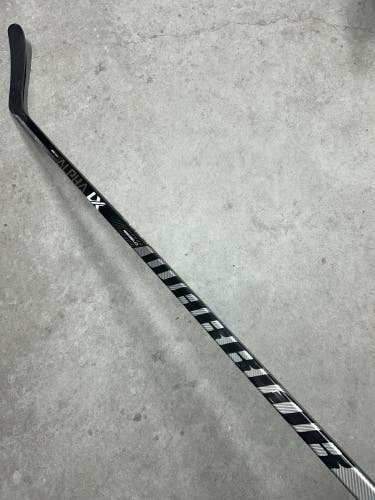 75 Flex Custom P28 Senior Warrior Alpha LX Pro Right Hand Hockey Stick Pro Stock (New)