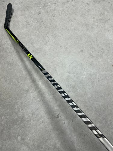 85 Flex P28 Senior Warrior Alpha LX Pro Right Hand Hockey Stick Pro Stock (New)
