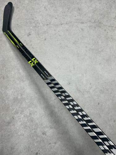 2 PACK 85 Flex P28 Senior Warrior Alpha LX Pro Right Hand Hockey Stick Pro Stock (New)