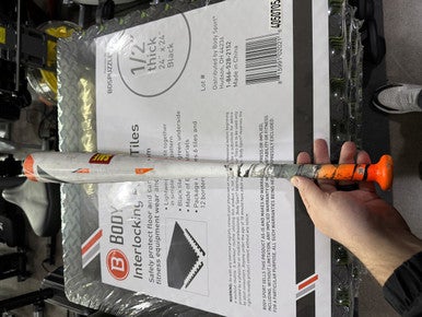 Easton (Used) (-12) 28" 2 3/4" Barrel USSSA Certified Bat