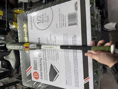 Easton (Used) (-8) 31" 2 5/8" Barrel USSSA Certified Bat