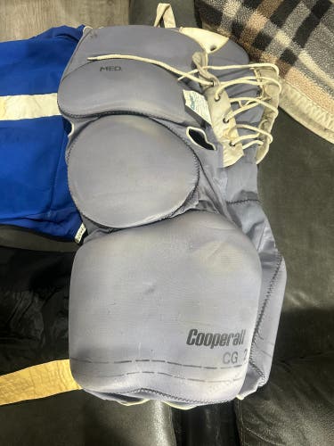 Men's Senior Medium Pro Hockey Pants (Used)