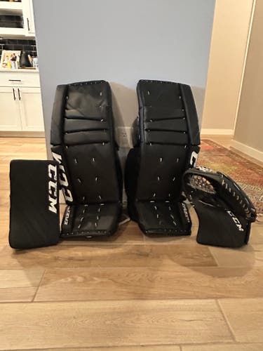 34" CCM EFlex 5.5 Regular Goalie Full Set (Used)