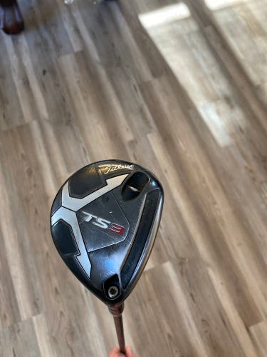 Titleist TS3 Right Handed Fairway Wood Regular Flex 3 Wood (Used)