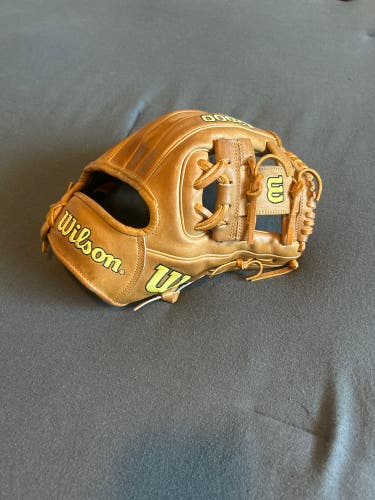 Wilson A2000 RH Infield Baseball Glove 11.5" (New)