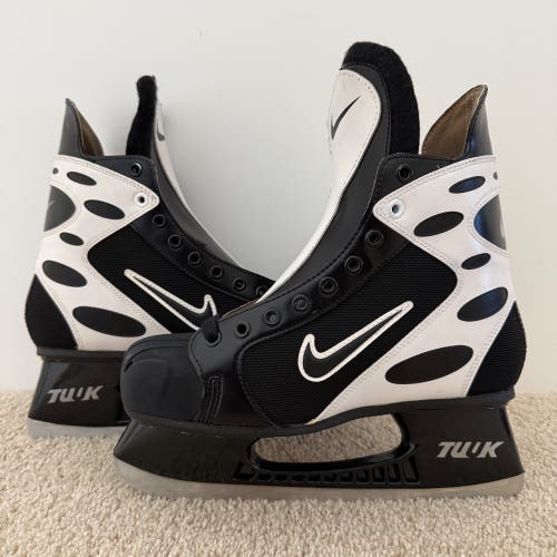 Nike Air Zoom Hockey Skates Black/White Senior Size 9 Sample Like New