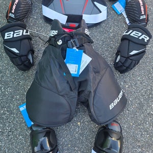 New Youth Medium Bauer Lil Sport Starter Kit