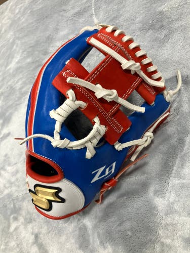 Blue SSK Z9 Maestro RH Infield Baseball Glove 11.5" (Used)