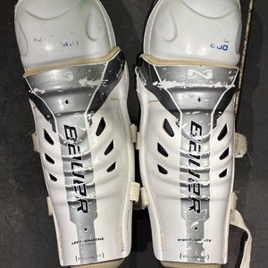 Intermediate Bauer Nexus 600 Shin Pads 12" (Used)