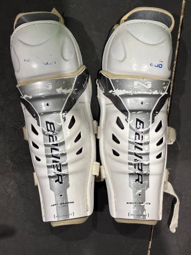 Intermediate Bauer Nexus 600 Shin Pads 12" (Used)