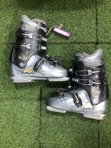 Women's Nordica One Ski Boots - Mondo 25 & 25.5 | 295mm (Used)