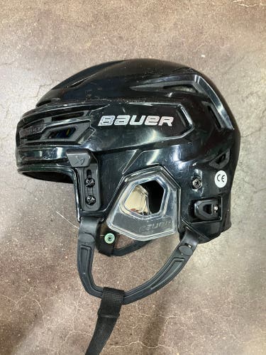 Black Small Bauer Re-Akt 150 Helmet (Used)