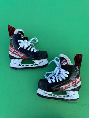 Youth CCM JetSpeed FT4 Hockey Skates | Size 12.5 Y