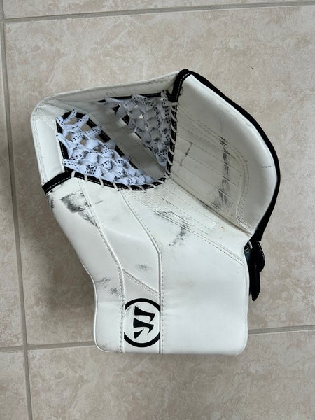 New Warrior G5 Junior goalie glove