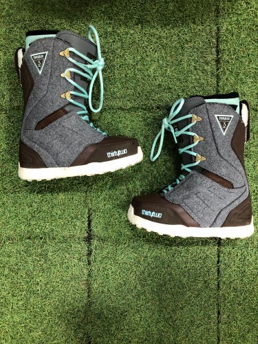 Women's Size M 5.0 (W 6.0) Thirty Two Lashed Snowboard Boots (Used)