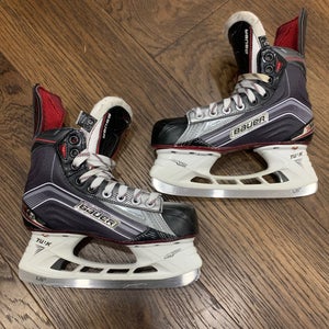 LIKE NEW  Bauer Vapor X Shift Hockey Skates Size 3.5 (Used)