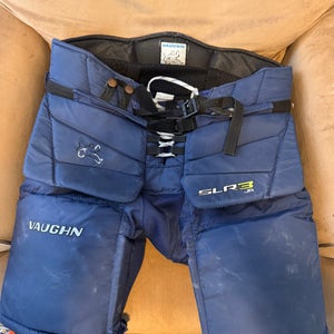 Junior XL Vaughn Ventus SLR3 Hockey Goalie Pants (Used)