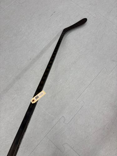 Senior Pro Blackout Hockey Stick Right Handed P28 77 Flex Pro Stock