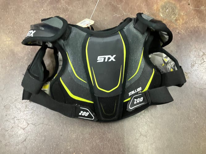 STX Stallion 200 Shoulder Pads I Youth Small