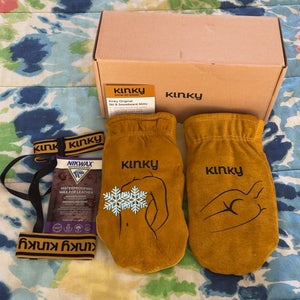 Medium Adult Unisex Gloves (New)