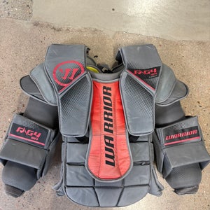 Senior Large Warrior Ritual G4 Goalie Chest Protector (Used)