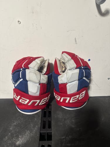 Montreal Canadiens Bauer Supreme Ultrasonic Gloves 13" Pro Stock (Used)