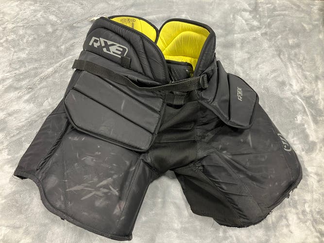 Black Intermediate Small Warrior RX3E Hockey Goalie Pants (Used)