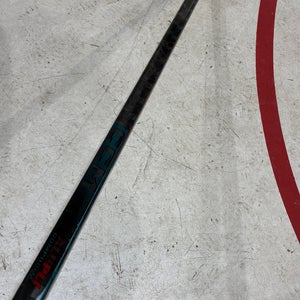 Senior CCM Vizion Hockey Stick Right Handed P29 70 Flex (Used)