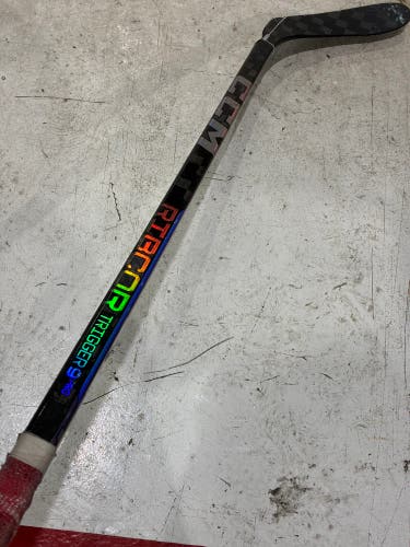 Youth CCM Ribcor Trigger 9 Pro Hockey Stick Right Handed P28 30 Flex (Used)