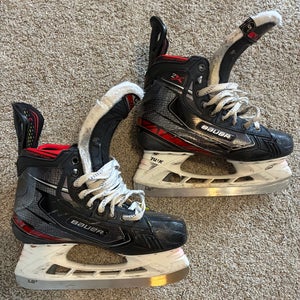Like New - Bauer Vapor 2X Skates (Sz. 5D)