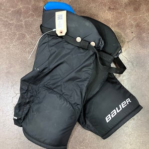Black Youth Large Bauer MS-1 Hockey Pants (Used)