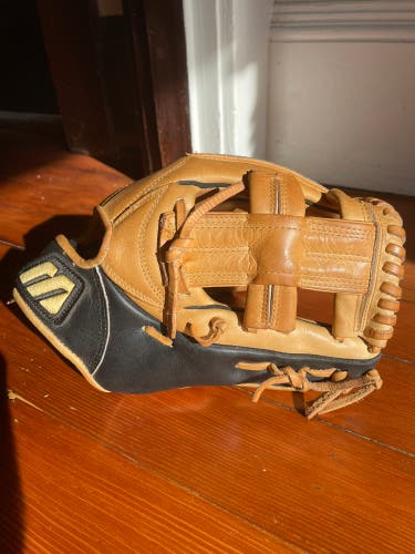 Mizuno Pro Limited Edition RH Infield Baseball Glove 11.25" (Used)