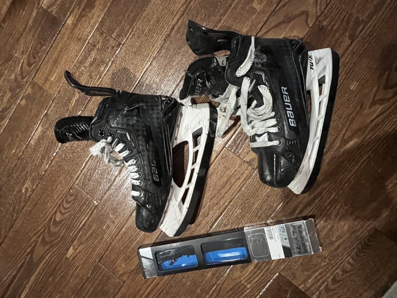 Bauer Supreme Mach Hockey Skates 7 (Used)