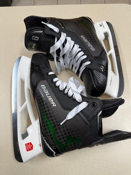 Green Bauer Shadow Skates Regular Width Pro Stock 10 (New)