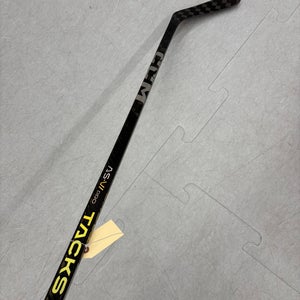 Intermediate CCM Super Tacks AS-V Pro Hockey Stick Right Handed P29 55 Flex | 62"