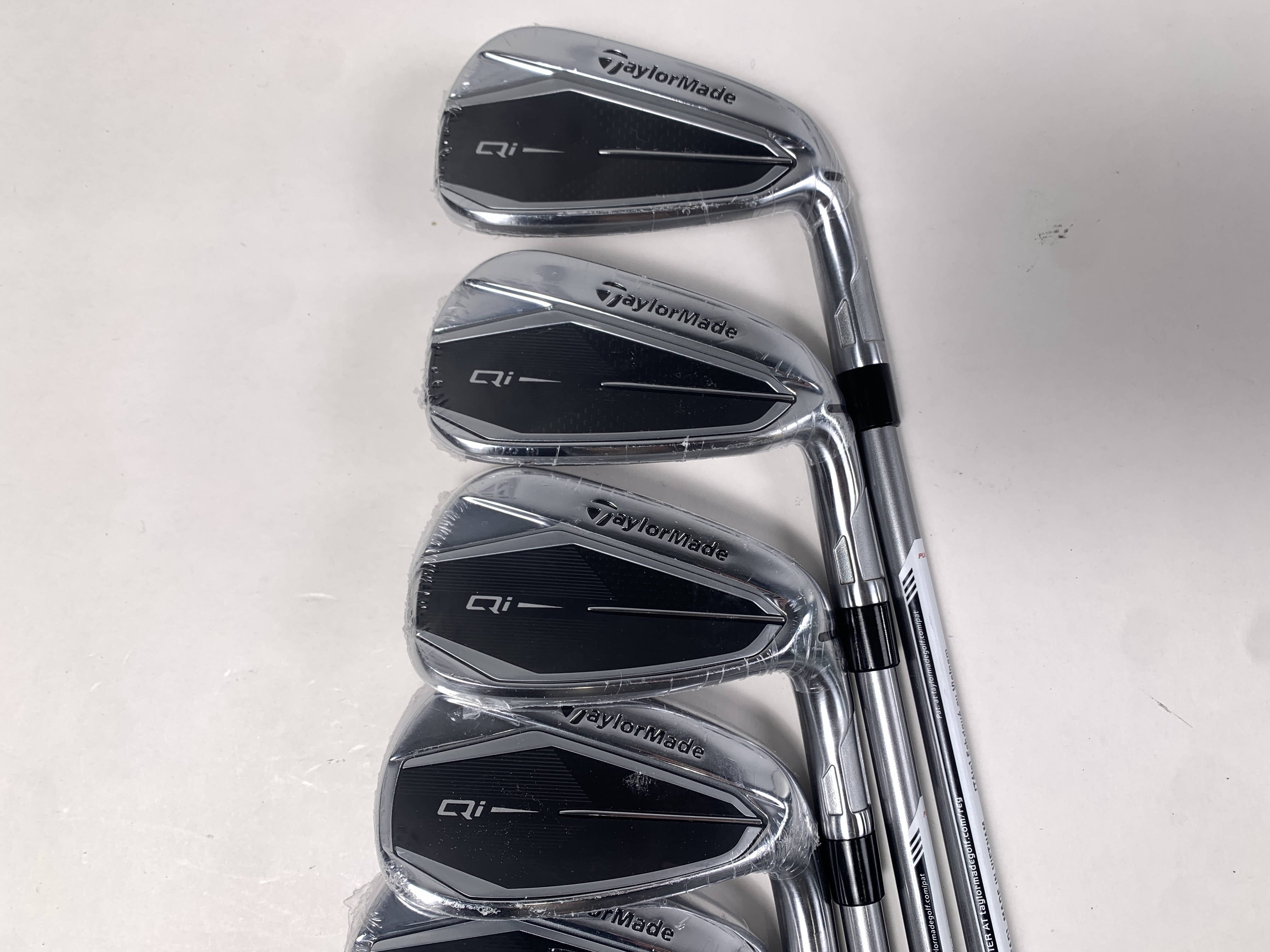TaylorMade Qi Iron Set 6-PW+AW+SW Fujikura Speeder NX 50g Senior