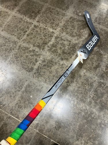 Intermediate Bauer Vapor X5 Pro Goalie Stick Full Right 23" Paddle (Used)