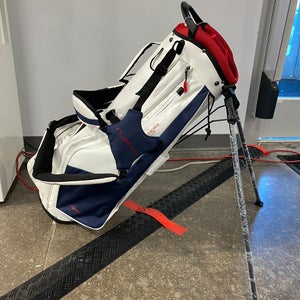 White Men's Maxfli Bag 8”x9”x34” (New)