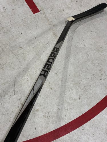 Senior Bauer Custom Hockey Stick Right Handed P92M 77 Flex (Used)