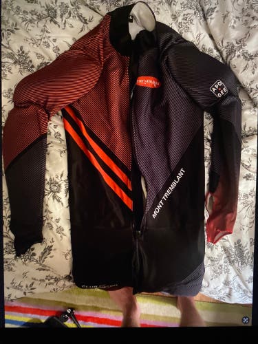 Unisex XL  Ski Suit (Used)