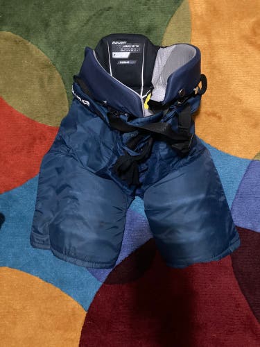 Junior Large Bauer Supreme Matrix Hockey Pants (Used)