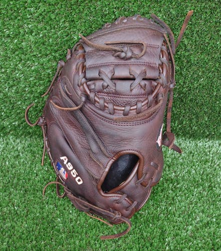 Wilson RH Catcher's A950 Baseball Glove 34" (Used)