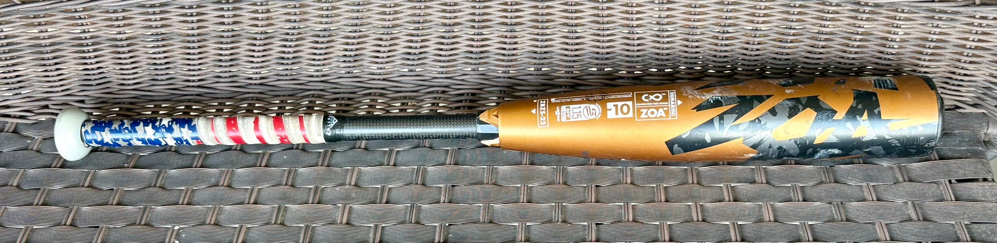 2022 DeMarini Zoa Composite USSSA Certified Bat (-10) 19 oz 29" (Used)