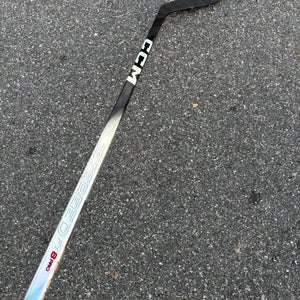 Junior CCM JetSpeed FT8 Pro Hockey Stick Right Handed P28 50 Flex | 60"