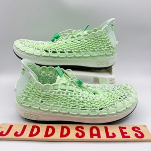 Nike ACG Watercat+ Sandals Aqua Shoes Vapor Green FN5202-300 Men’s Size 10 EUC