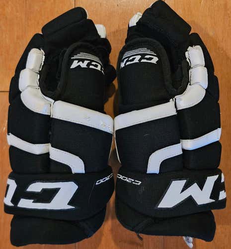 CCM C200 Hockey Gloves 14" (Used)