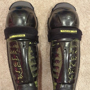 2025 Junior CCM Tacks XF80 12" Shin Pads (Used)