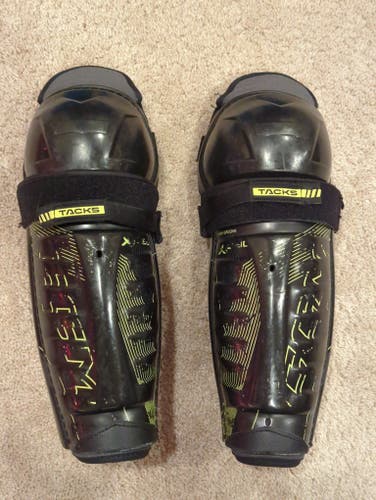 2025 Junior CCM Tacks XF80 12" Shin Pads (Used)